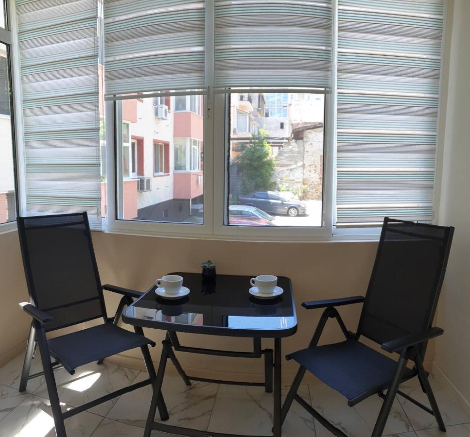 Apartment The Room Burgas Ngoại thất bức ảnh